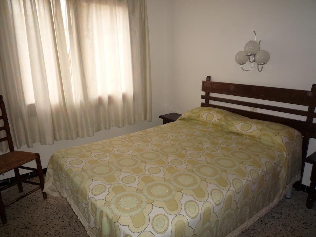 Villa Service - Apartamentos Aransol El Vendrell Værelse billede